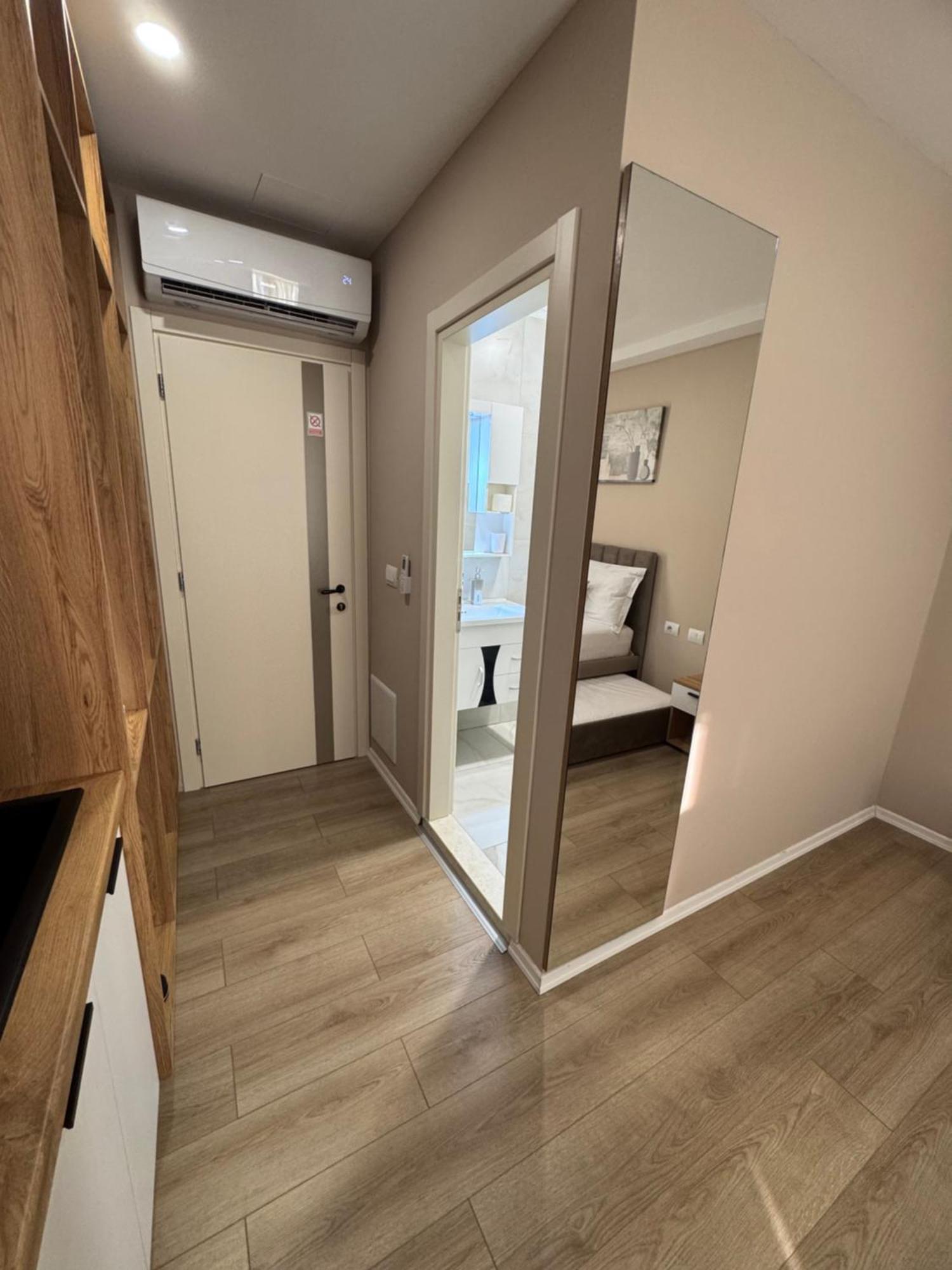 Rora Studio Apartments Yzberishti Exteriér fotografie